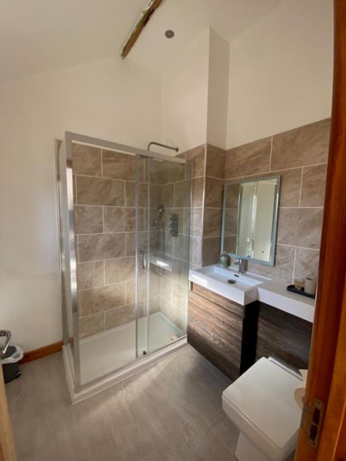 ฟาร์มเบลีย์ส Bed & Breakfast Kings Walden ภายนอก รูปภาพ